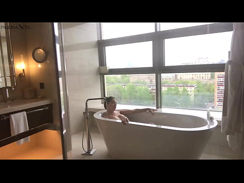 ❤️ Riesiges Babe wichst leidenschaftlich ihre Muschi im Badezimmer ❌ Porno fb bei de.pornovore.ru ☑